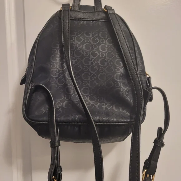 GUESS Black Backpack - Picture 3 of 3